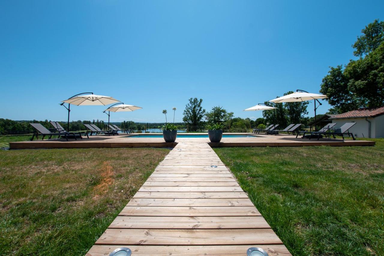 La Villa Face Au Lac Saramon エクステリア 写真
